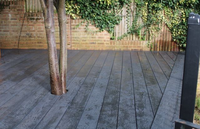 Finishing touches - Decking